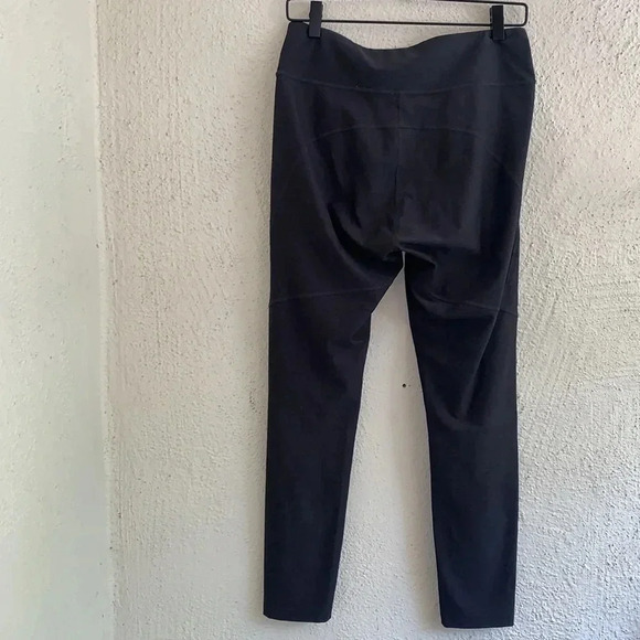Outdoor Voices TechSweat Core 3/4 Legging Size Large - Picture 6 of 8